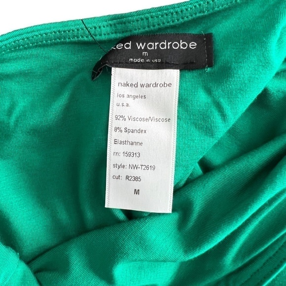 Naked Wardrobe - NWT Green Smooth
Side Asymmetrical Crop Top
 Sz M - Picture 5 of 6